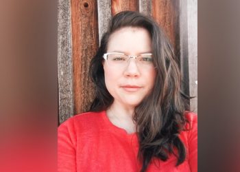 Higgs Conservatives to give mining companies free access to private land