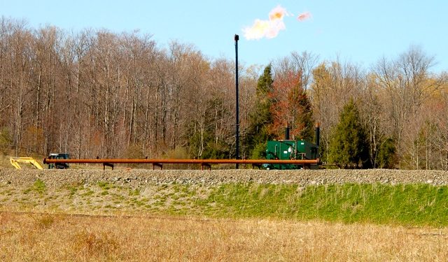 Doctors warn of fracking’s ‘unacceptable health risks.’ Where do the political parties stand? [video]