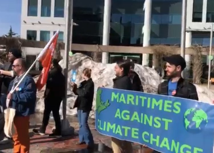 Canadians must push for ‘energy democracy’ amid U.S. threats, says climate activist [video]