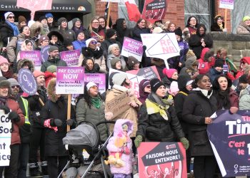 No timeline yet on pay equity bill promised during election campaign [video]