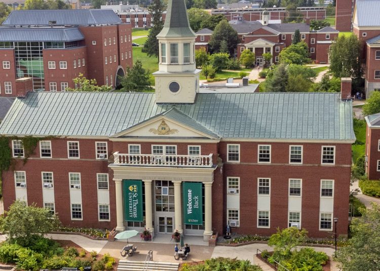 Thousands sign petition opposing cuts to post-secondary education in New Brunswick