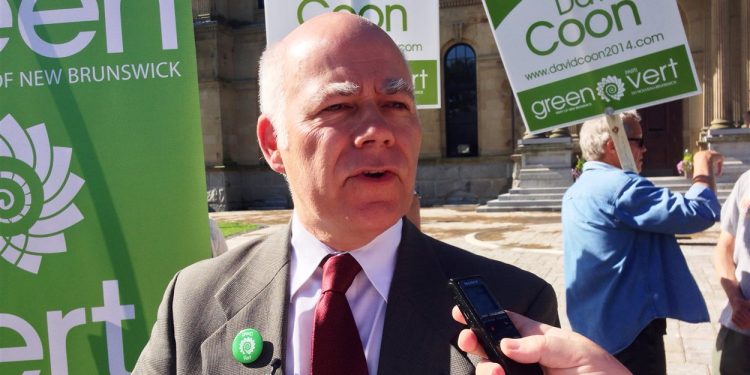 New Brunswick Liberals, Conservatives defeat Green environmental rights bill [video]