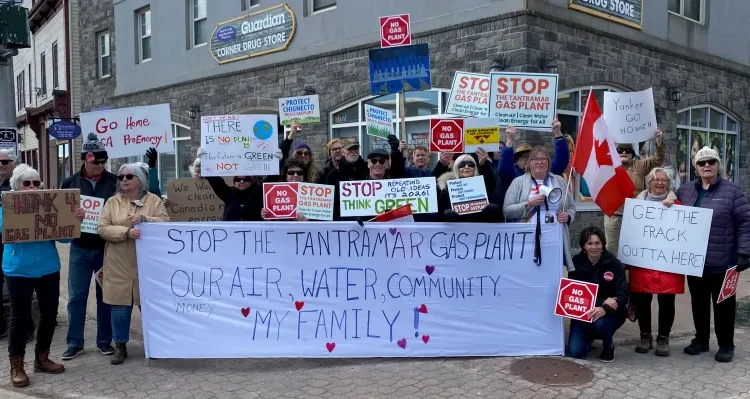 Protesters rally in Sackville as environmental award goes to gas plant opponents