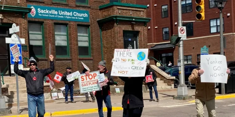 Protesters rally in Sackville as environmental award goes to gas plant opponents