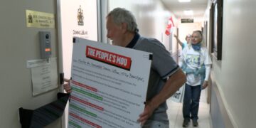 ‘People’s MOU’ called on feds to change course on climate policy ahead of pipeline announcement