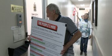 ‘People’s MOU’ called on feds to change course on climate policy ahead of pipeline announcement