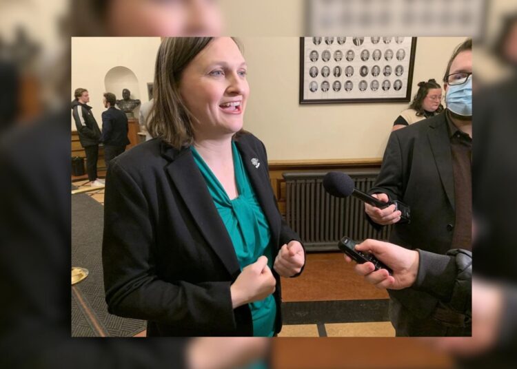 Running for Green leadership, Mitton promises Holt a climate fight